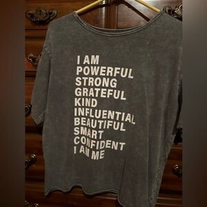 WOMENS Graphic Inspiration Top